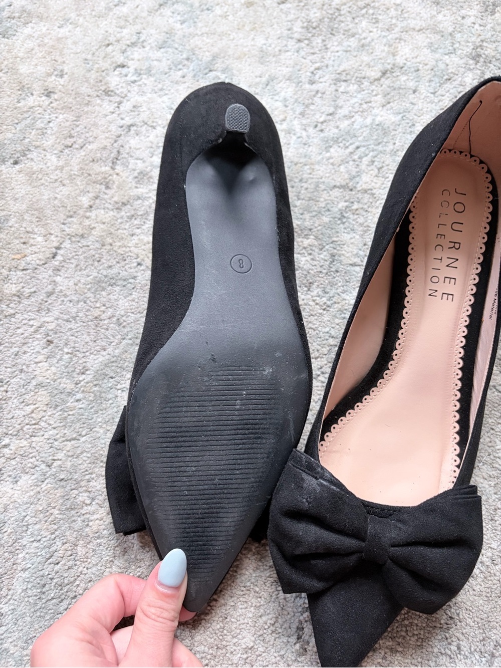 Journee Collection Black Pointed Toe Bow Flats - Classic Chic - Picture 2 of 3